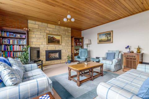 5 bedroom detached villa for sale, Dalgety Bay KY11
