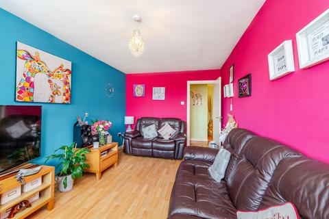 3 bedroom flat for sale, Tollcross Road, Tollcross, G32