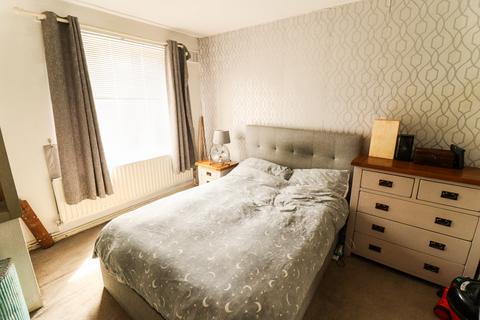 3 Clayburn Gardens, South Ockendon, RM15 6AT