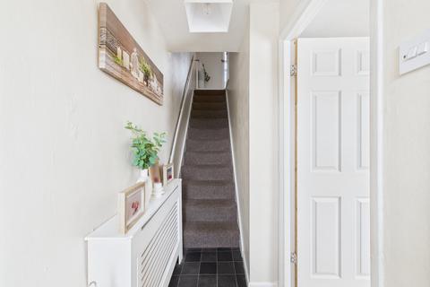 3 bedroom terraced house for sale, Garnett Crescent, Leicester, LE2