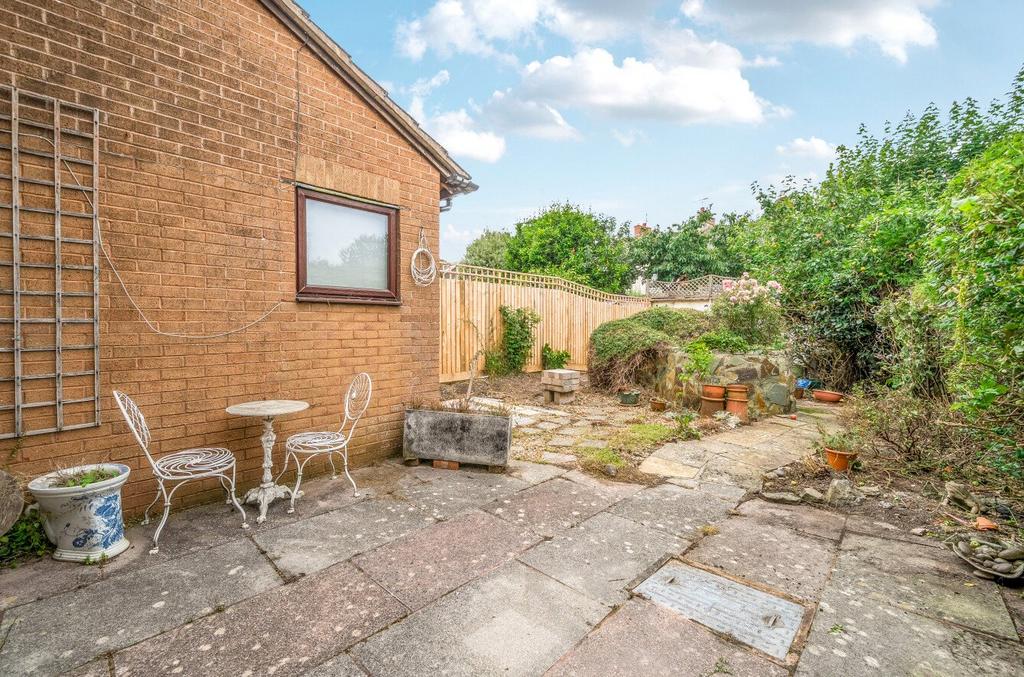South Facing Garden