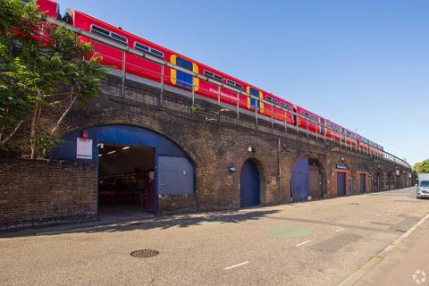 Distribution warehouse to rent, Newport St London SE11 6AQ
