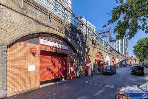Distribution warehouse to rent, Randall Rd London SE11 5JR