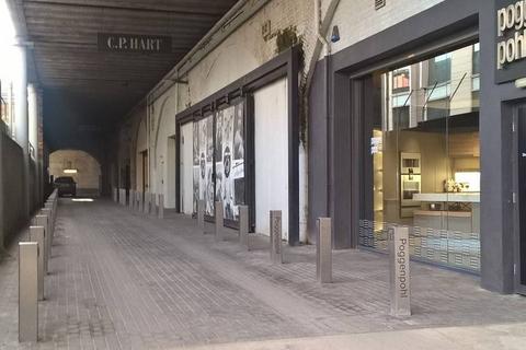 Distribution warehouse to rent, 208A Centaur St London SE1 7EG