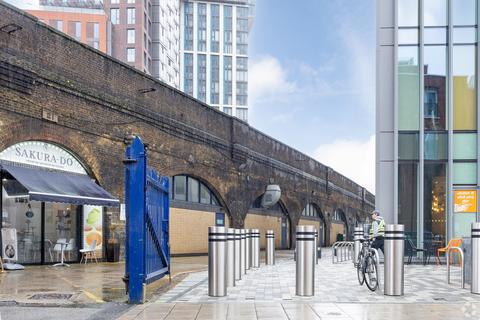 Distribution warehouse to rent, Miles St London SW8 1RY