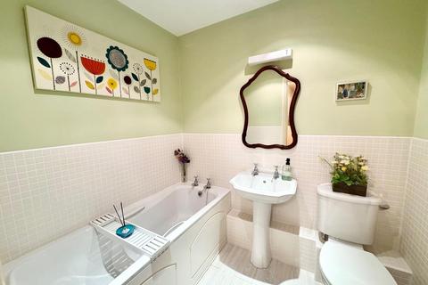 2 bedroom flat for sale, Wyke Lane, Nunthorpe, Middlesbrough