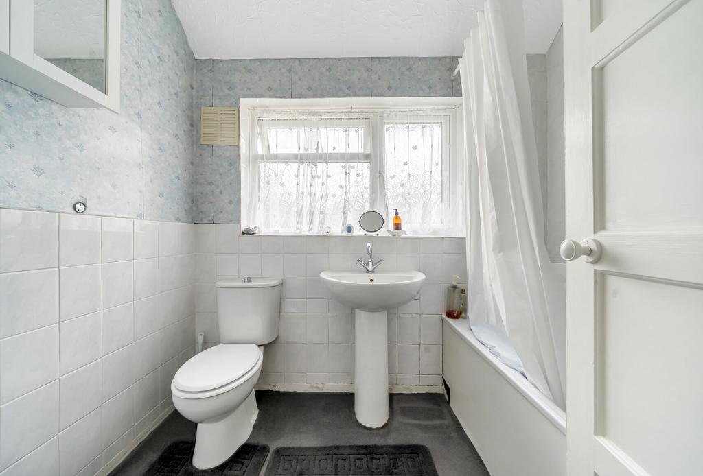 1321515 17 688249...
