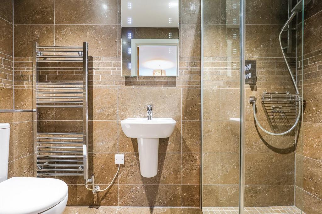 En-suite shower room
