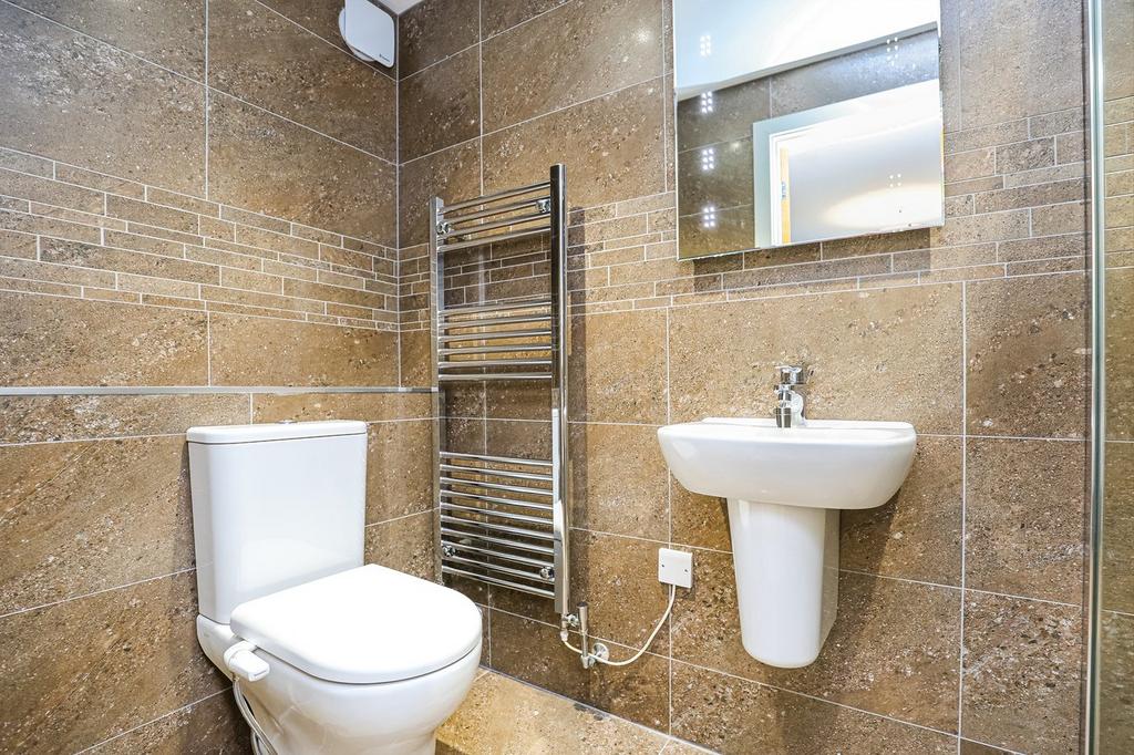 En-suite shower room