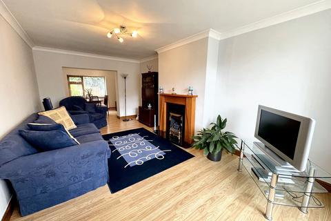 17 Beech Avenue, Whitefield, Manchester, M45 7EN