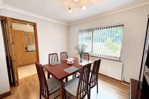 17 Beech Avenue, Whitefield, Manchester, M45 7EN