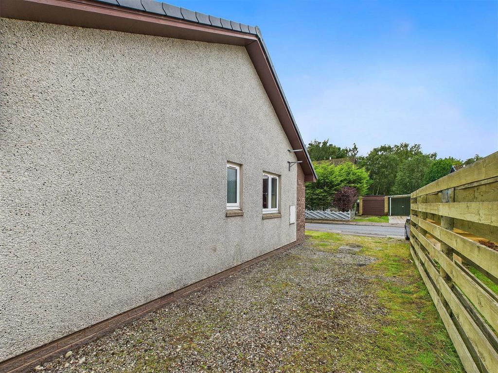 Driveway &amp; Parking