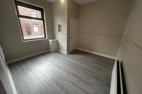 2 bedroom terraced house to rent, Miriam Street, Failsworth, Manchester