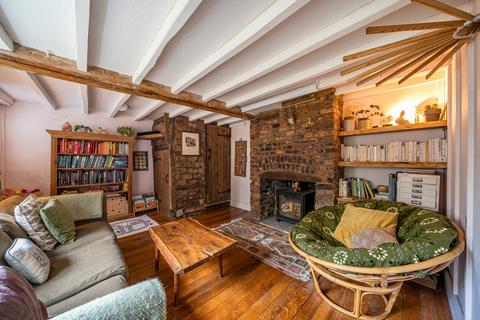 Fern Cottage Alkerton, Eastington, Stonehouse, GL10 3AA