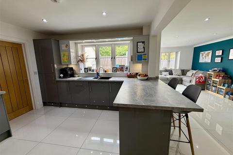 undefined, Tan Y Bryn Gardens, Aberdare CF44