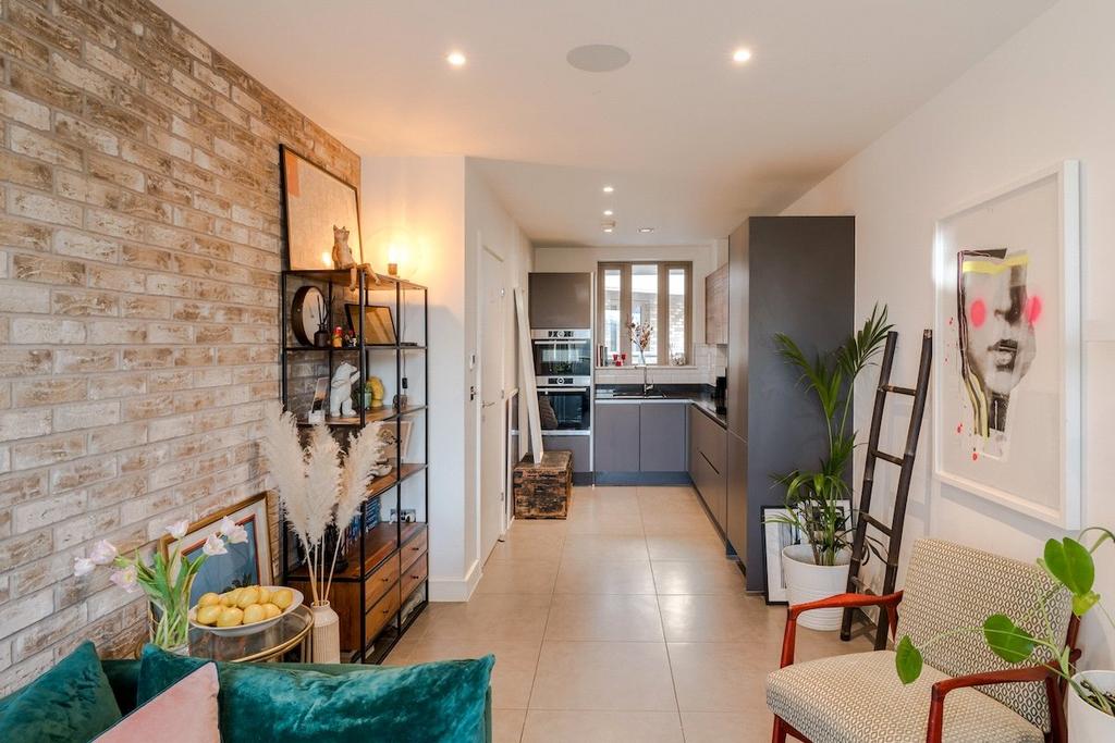 Reception/Kitchen