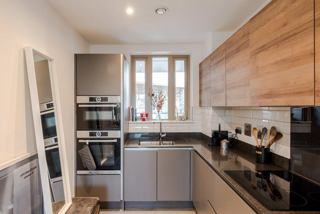 Reception/Kitchen
