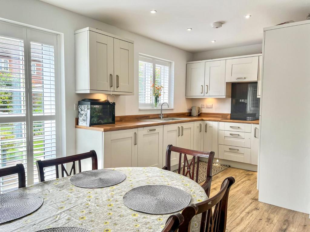 Kitchen Diner