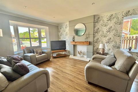 4 bedroom detached house for sale, The Hawthorns, Long Riston, Hull