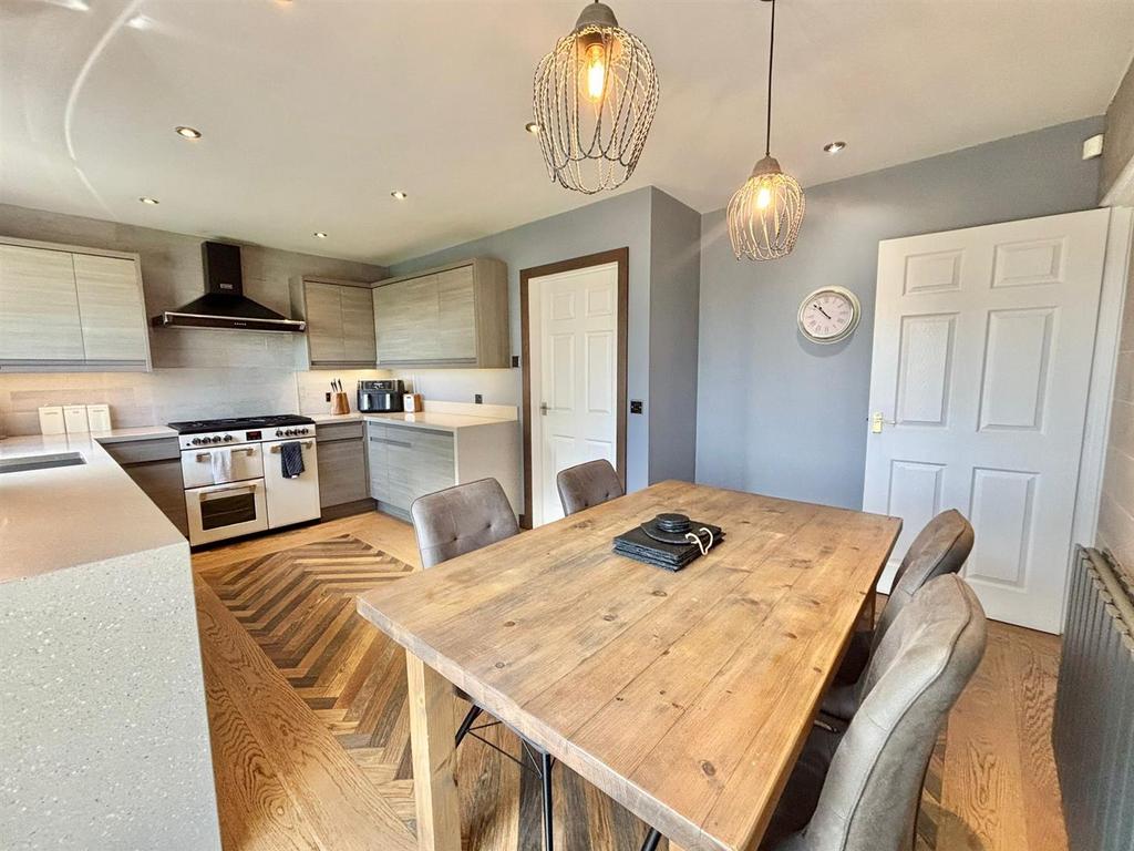 Kitchen Diner