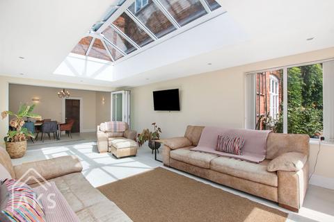 Lawn House Hay Lane, Foston, Derby, DE65 5PJ