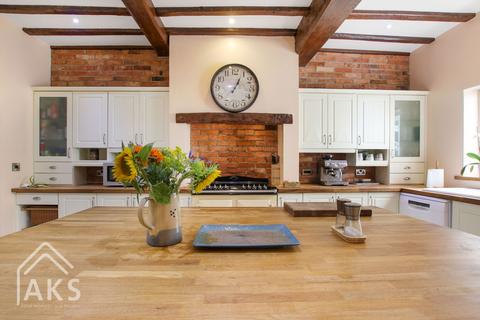 Lawn House Hay Lane, Foston, Derby, DE65 5PJ