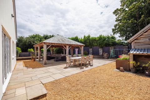 4 bedroom farm house for sale, Redlands House, Bonvilston, Cardiff, CF5 6TQ