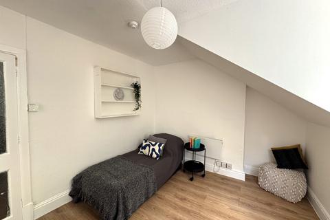 Studio to rent, Fosse Road North, Flat D, Leicester LE3