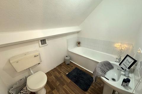 undefined, Fosse Road North, Flat D, Leicester LE3