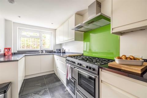 undefined, Green Lane, Windsor