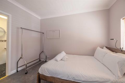 4 bedroom detached house for sale, Green Lane, Windsor