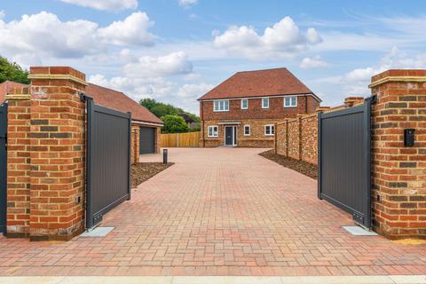undefined, The Paddocks, Buck Street, Challock, Ashford. Kent TN25 4AT