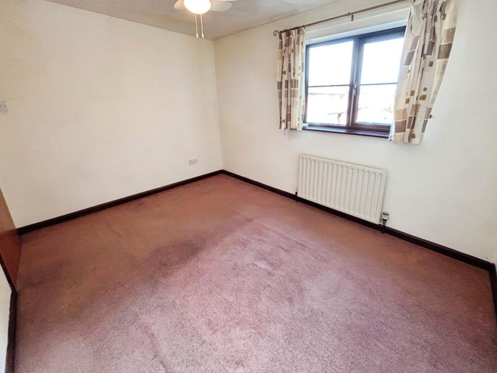Pbox-bedroom-313470.jpg