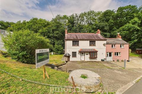 3 bedroom semi-detached house for sale, New Mill Road, Cardigan