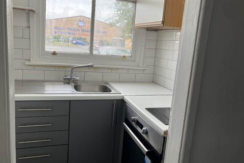 Studio to rent, Newcastle Street, Stoke On Trent ST6