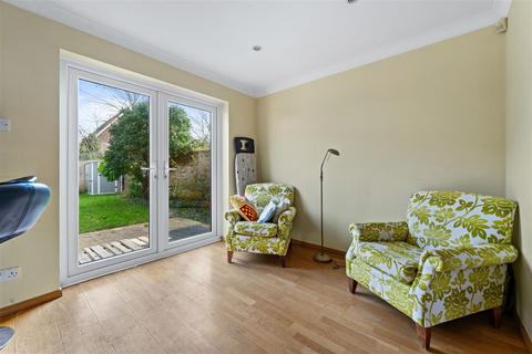 undefined, Torrens Close, Guildford