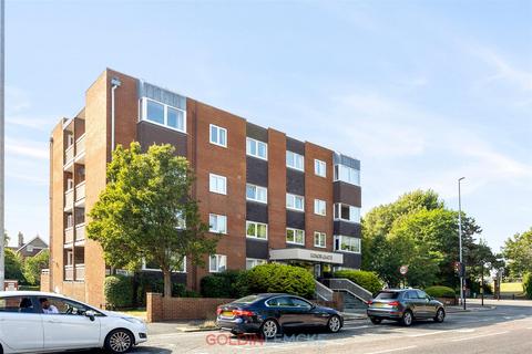 2 bedroom flat for sale, Kings Gate, The Drive, Hove