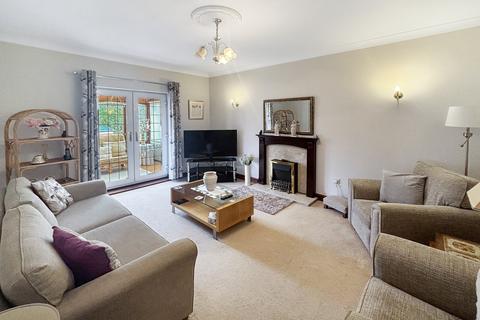 undefined, Cae Terrace, Llanelli SA15