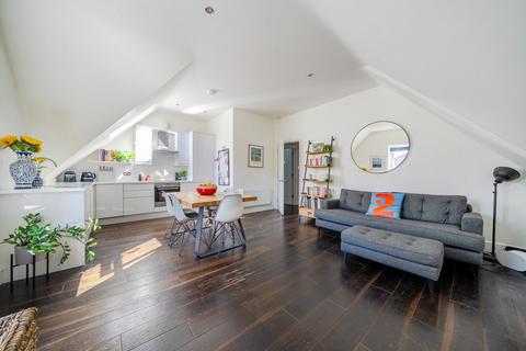 2 bedroom flat for sale, Upland Road, East Dulwich, London, SE22