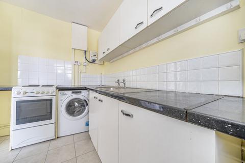 2 bedroom maisonette for sale, Lowther Road, Bedfordshire LU6