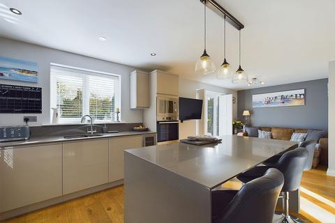 undefined, Ithell Close, Higher Kinnerton, CH4
