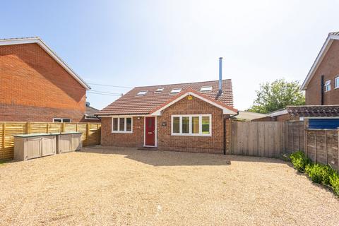4 bedroom detached bungalow for sale, Manns Hill, Bossingham, CT4