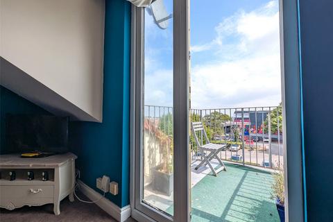 2 bedroom apartment for sale, Downend Road, Bristol BS15