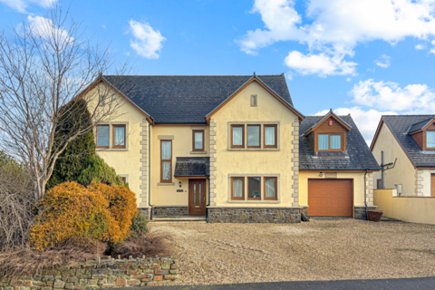 4 bedroom detached house for sale, Heol Hen, Five Roads SA15