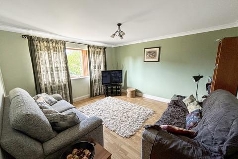 4 bedroom detached house for sale, Heol Hen, Five Roads SA15