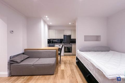 Studio to rent, York Street, London, W1H