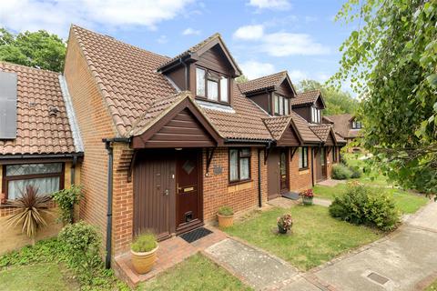2 bedroom terraced house for sale, The Cedars, Hailsham