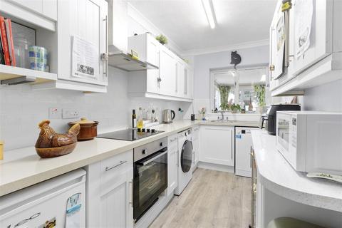 2 bedroom terraced house for sale, The Cedars, Hailsham