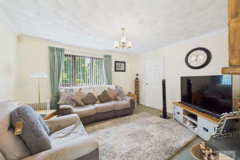 3 bedroom end of terrace house for sale, Dornafield Drive East, Ipplepen