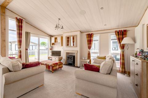 undefined, London Road, Kessingland